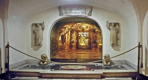 Santo sepolcro di San Pietro presso Basilica di San Pietro a Roma