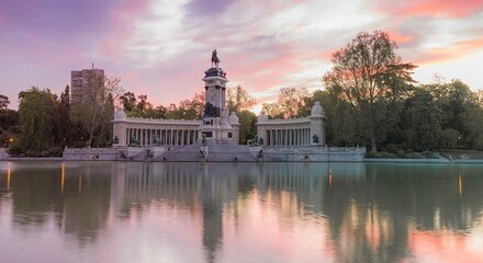 Fill 440x240 madrid 04 1400x510